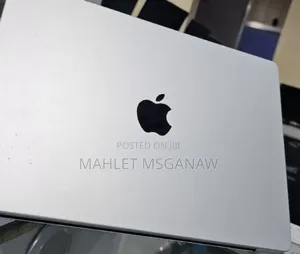 New Laptop Apple MacBook Pro 8GB Apple M3 SSD 512GB