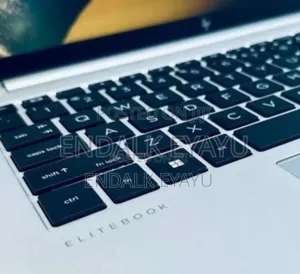 New Laptop HP 630 16GB Intel Core i7 SSD 512GB