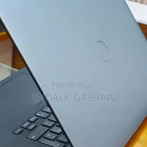 New Laptop Dell Precision 5510 16GB Intel Core I7 SSD 512GB