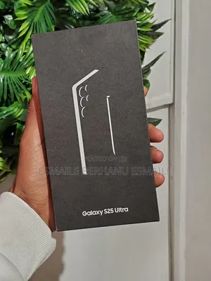 Photo - New Samsung Galaxy S25 Ultra 512 GB Black