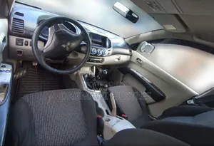 Mitsubishi L200 2007 Blue