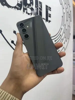 New Samsung Galaxy S24 FE 128 GB Black