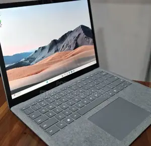 New Laptop Microsoft Surface Book 16GB Intel Core I7 SSD 512GB