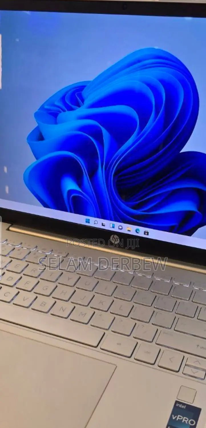 New Laptop HP Pavilion 14 16GB Intel Core I7 SSD 512GB