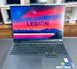 New Laptop Lenovo Legion Y530 16GB Intel Core I7 SSD 1T