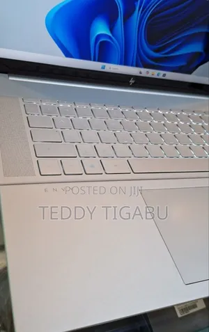 New Laptop HP Envy X360 16GB Intel Core I9 SSD 1T