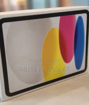 Photo - New Apple iPad (2025) 128 GB Silver