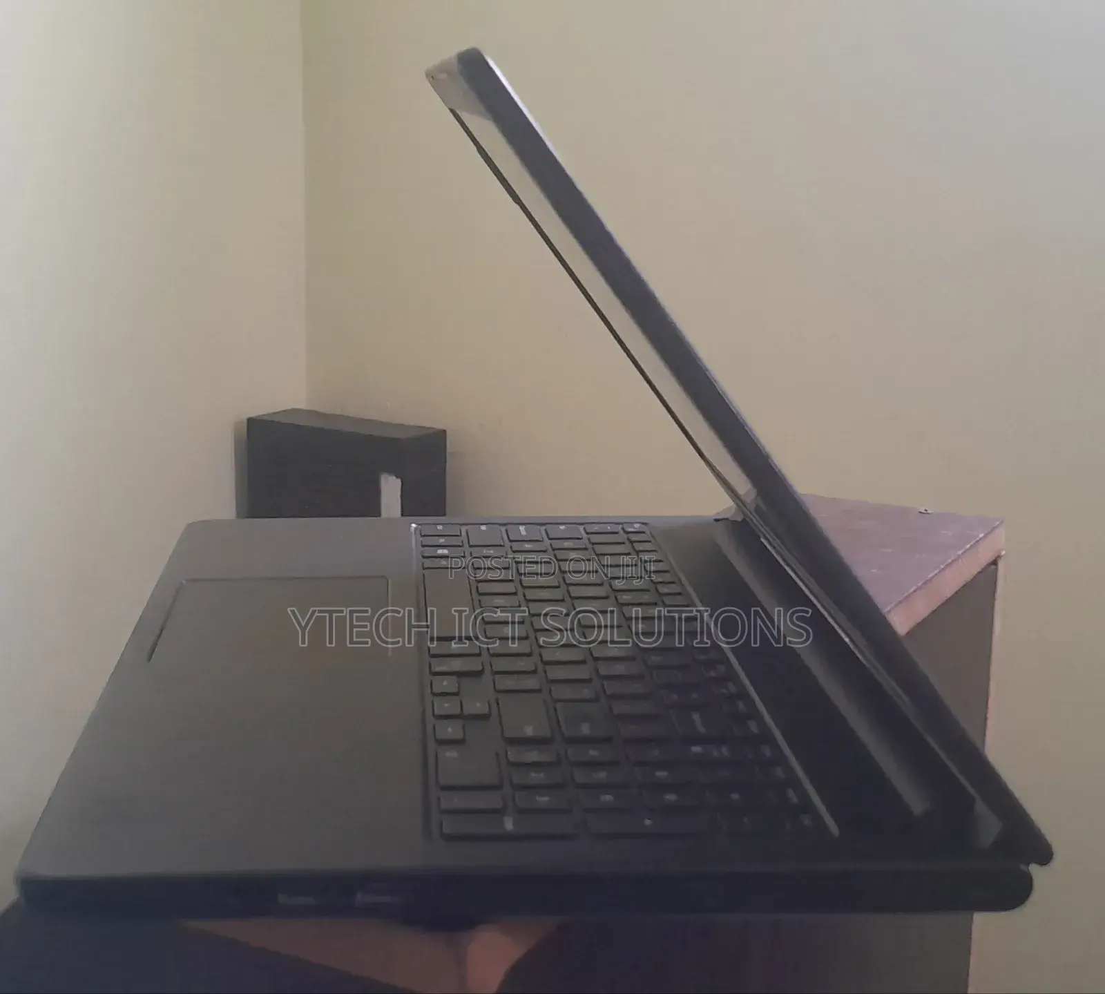 Laptop Dell Vostro 15 3558 8GB Intel Core I5 SSD 512GB