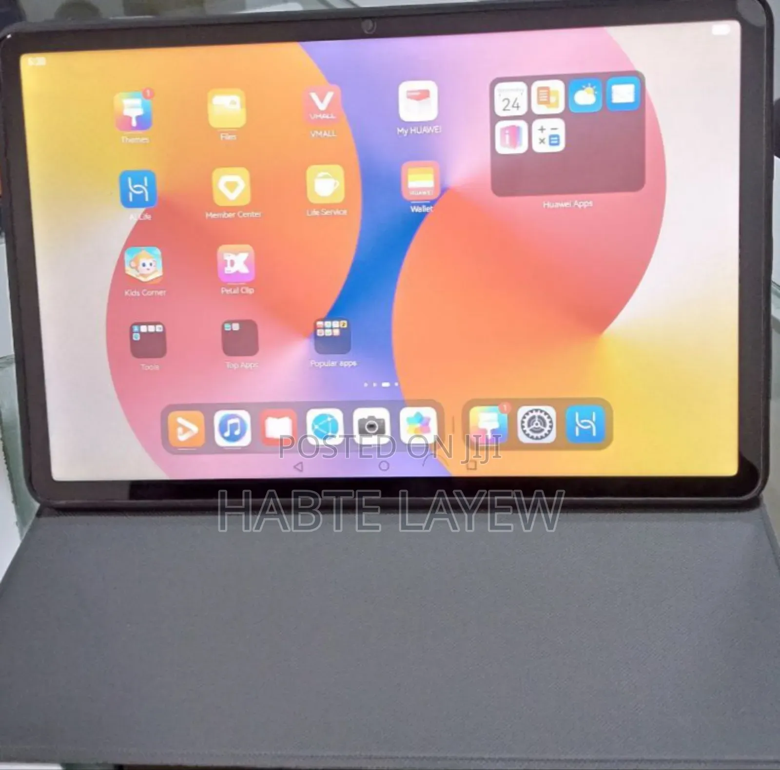 New Laptop Huawei MateBook 13 WRT-W19E 8GB Intel Core I5 SSD 256GB