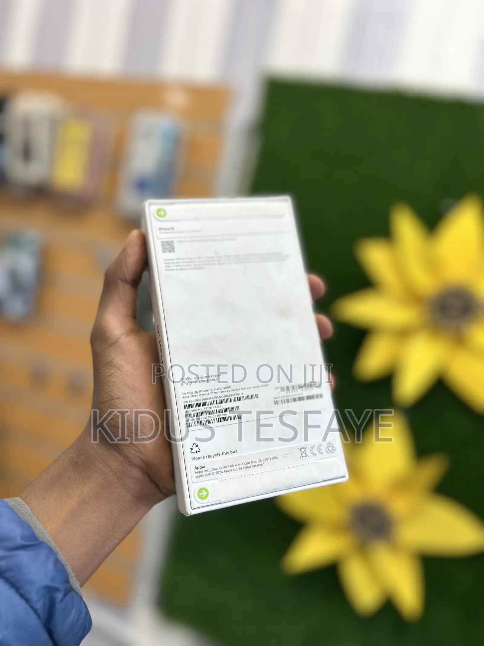 New Apple iPhone 16 128 GB Black