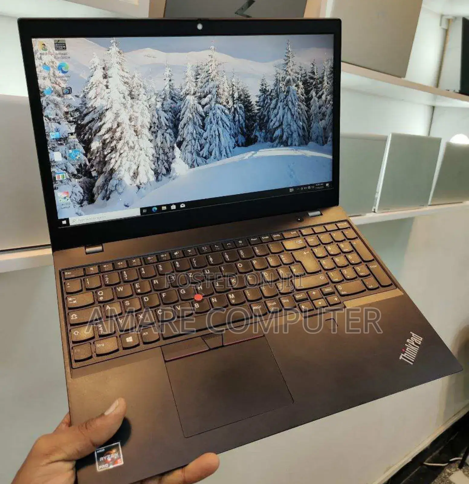 New Laptop Lenovo 16GB AMD Ryzen 5 SSD 512GB
