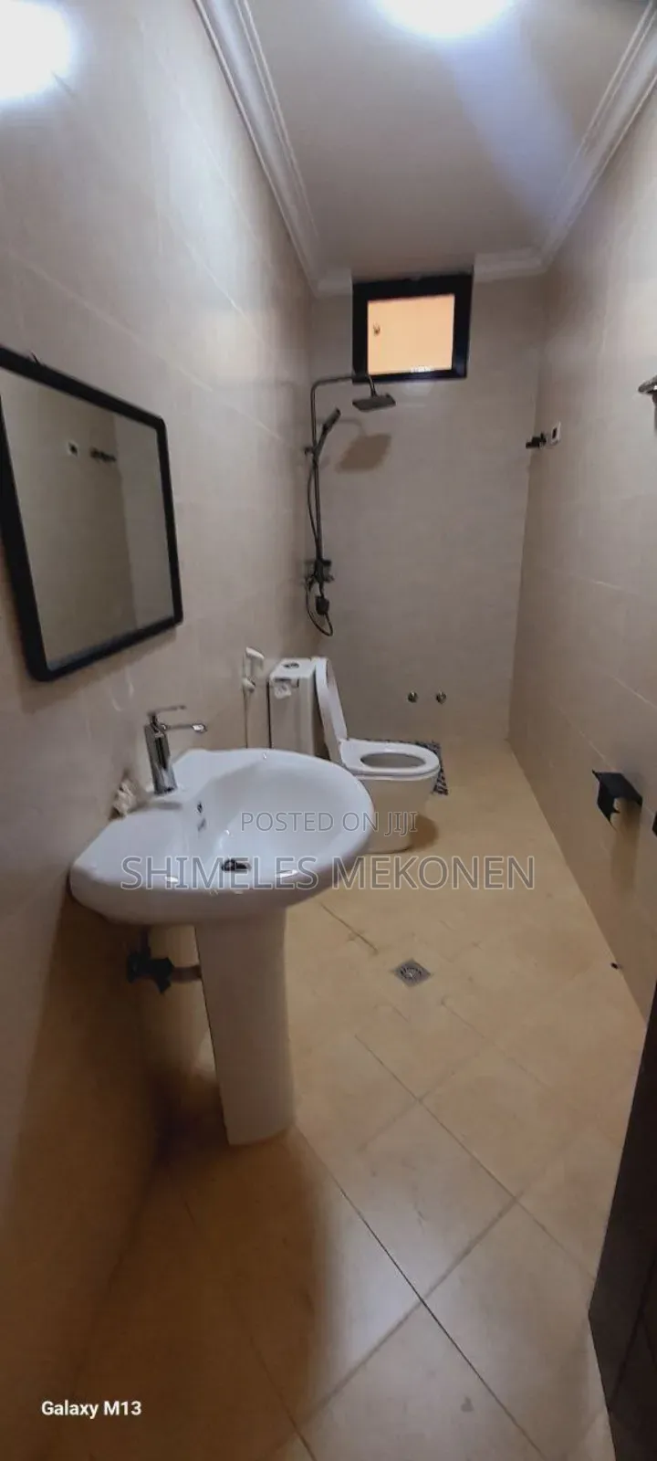 Furnished 5bdrm House in Ayat In Compound, Bole for sale