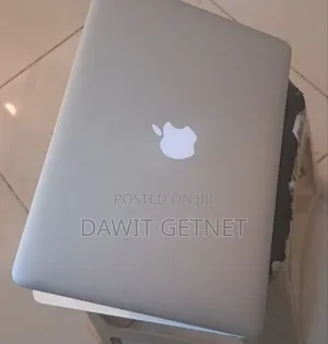 New Laptop Apple MacBook Air 8GB SSD 256GB