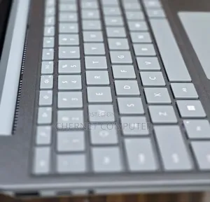 Photo - New Laptop Microsoft Surface 8GB Intel Core I5 SSD 256GB