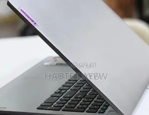 New Laptop Lenovo Ideapad 3 8GB AMD Ryzen 5 SSD 512GB