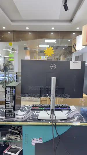 New Desktop Computer Dell Inspiron 24 5000 8GB Intel Core I5 SSD 512GB