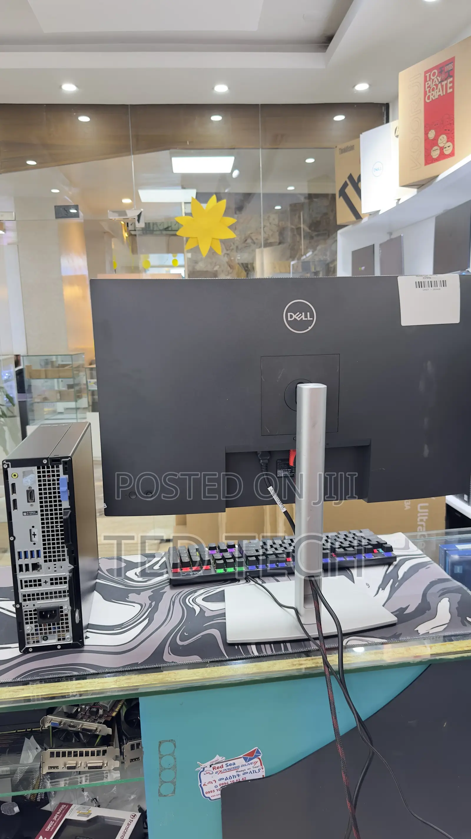 New Desktop Computer Dell Inspiron 24 5000 8GB Intel Core I5 SSD 512GB