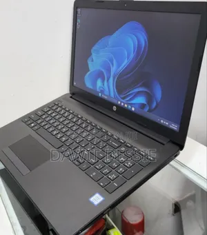 Photo - New Laptop HP Pavilion 15 4GB Intel Core I3 SSD 500GB