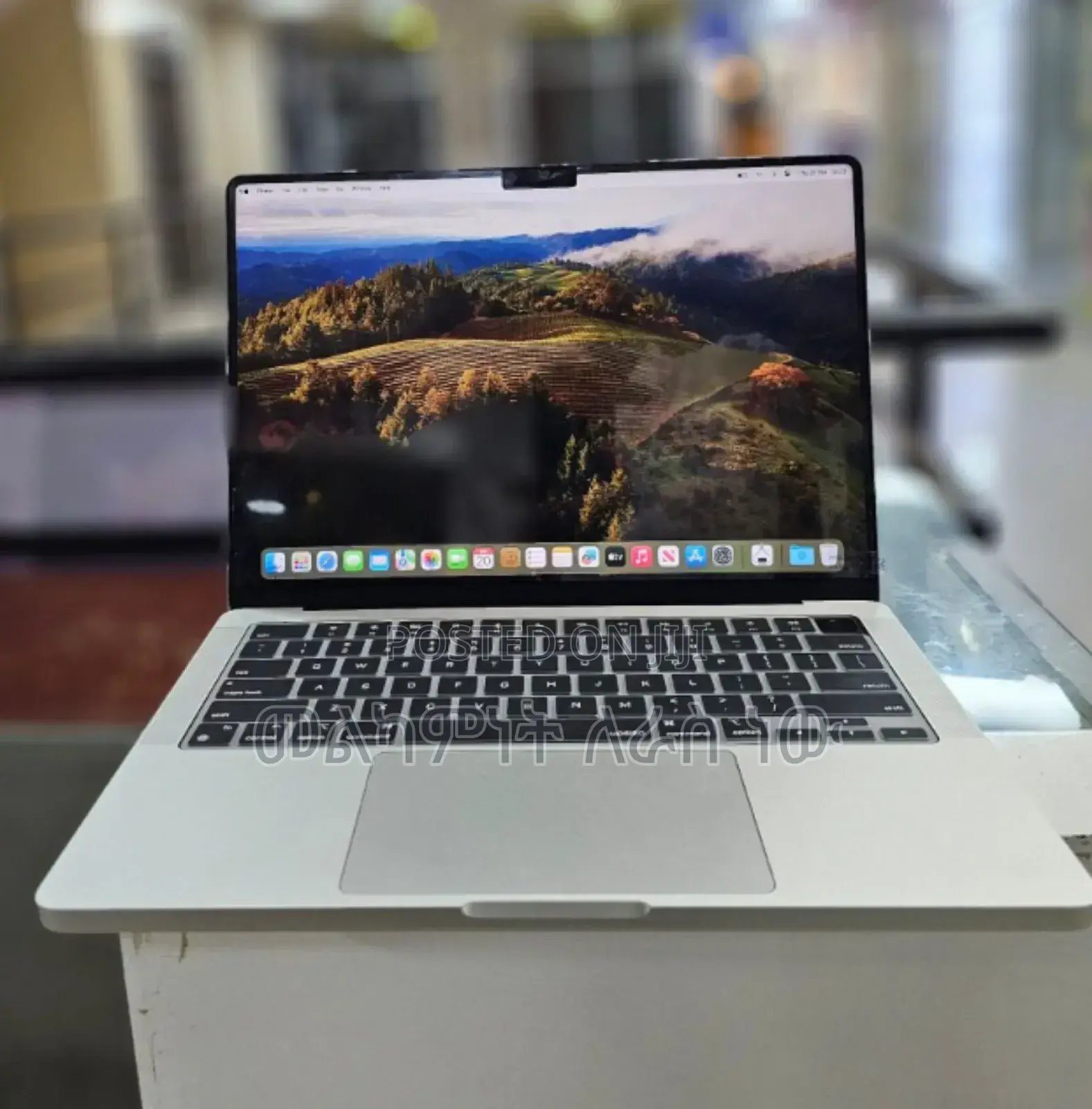 New Laptop Apple MacBook Pro 2023 M3 14-inch 8GB Apple M3 SSD 512GB