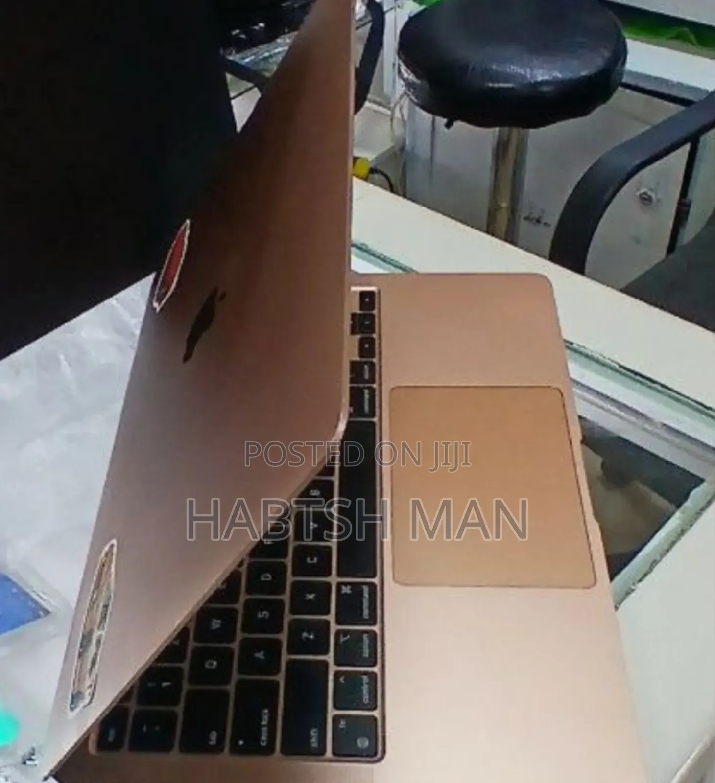 New Laptop Apple MacBook Air 2020 M1 8GB Apple M1 SSD 256GB