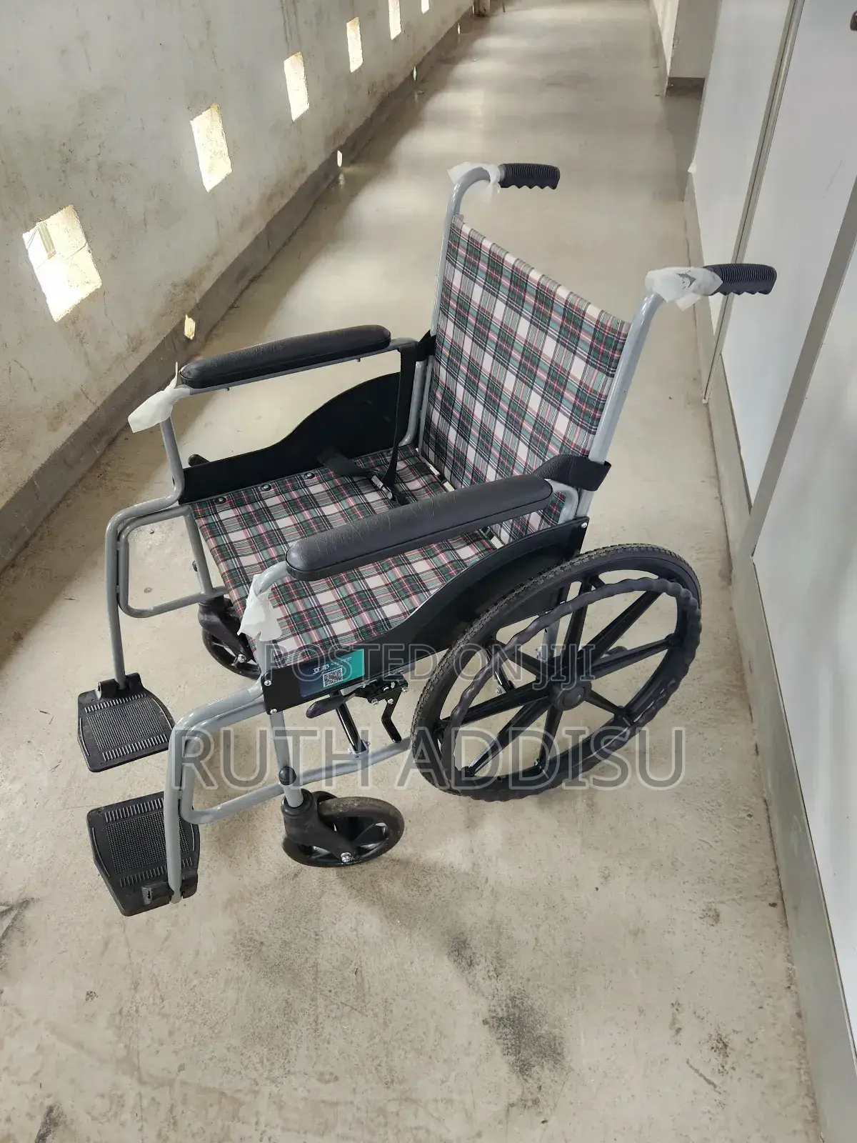 Foldable Wheelchair Made in Japan Cotten Seat
