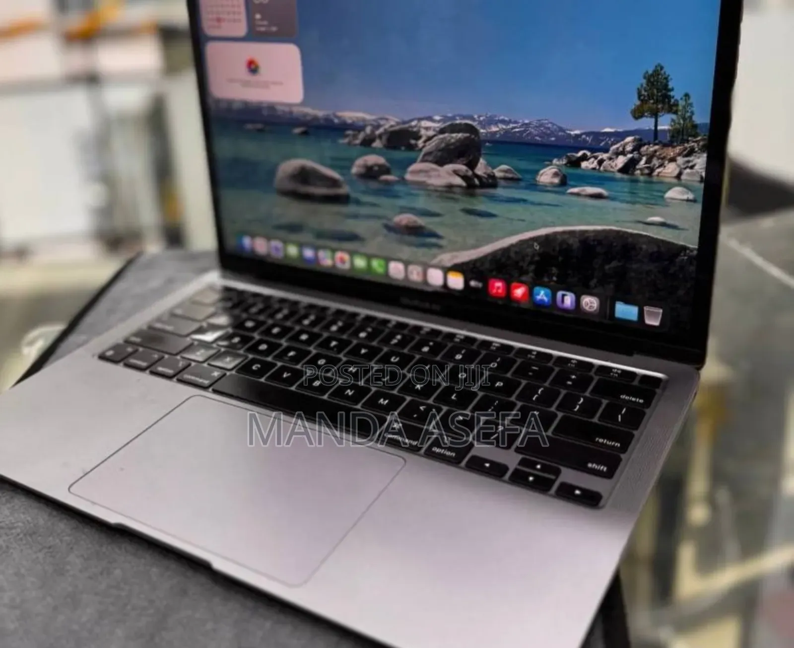 New Laptop Apple MacBook Air 2020 M1 8GB Apple M1 SSD 256GB