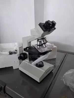 Microscope