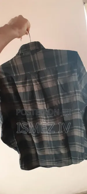 ብራንድ Quality ሸሚዞች በቅናሽ