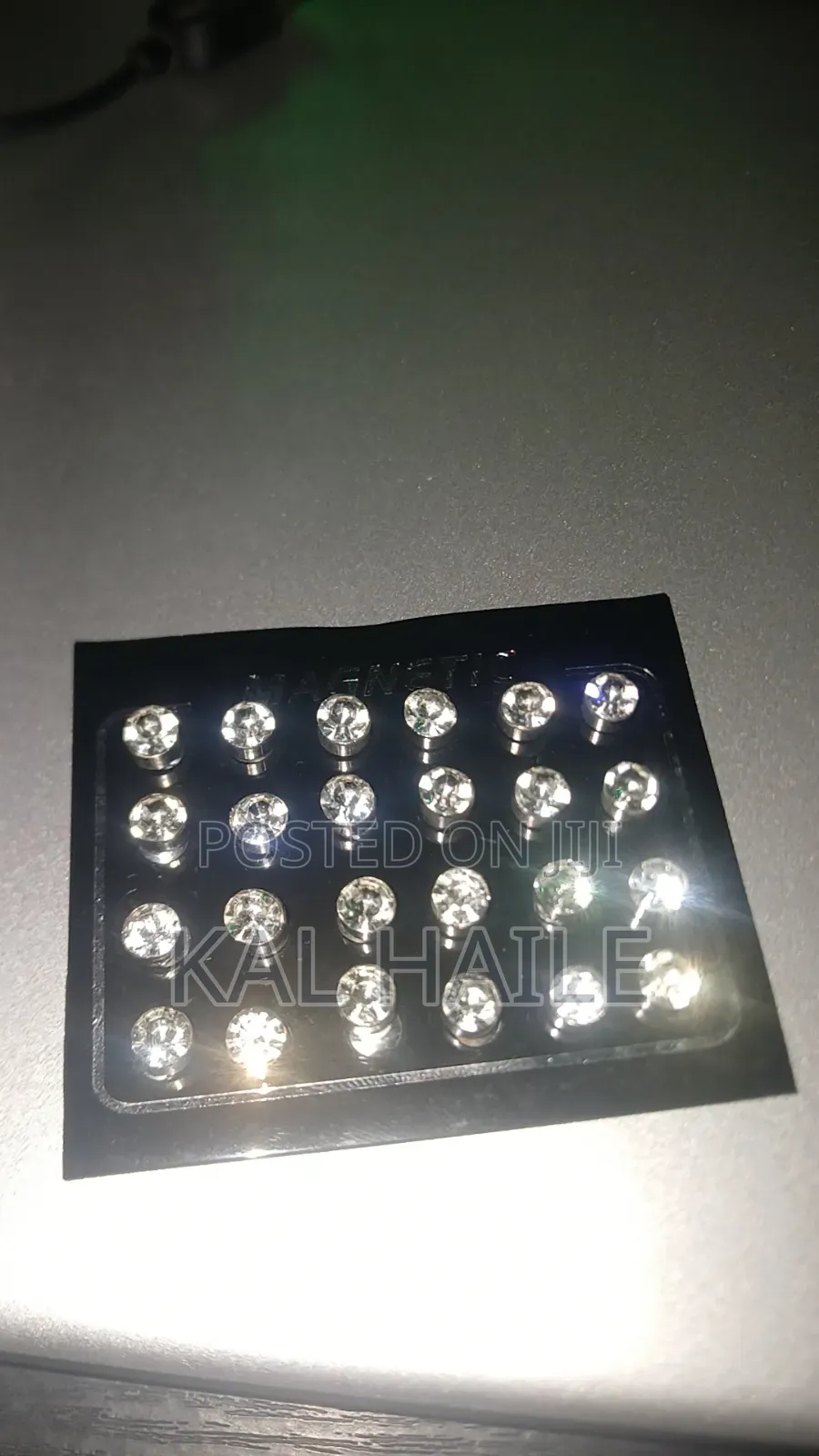 Magnetic Earnings (Loti) 6mm