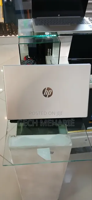 New Laptop HP Stream Notebook 8GB AMD Ryzen 5 SSD 512GB