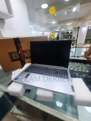 New Laptop Lenovo IdeaPad 1 8GB Intel Core I5 SSD 512GB