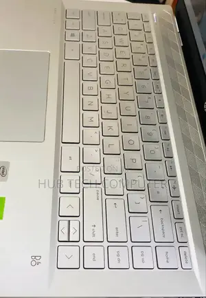 New Laptop HP Pavilion 13 16GB Intel Core I5 SSD 512GB