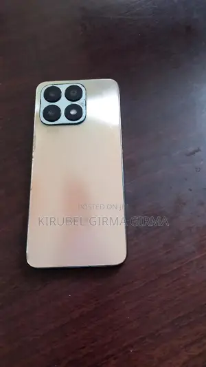 Photo - Honor X8a 128 GB Rose Gold