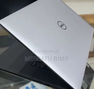 New Laptop Dell Precision 15 5540 16GB Intel Core i7 SSD 512GB