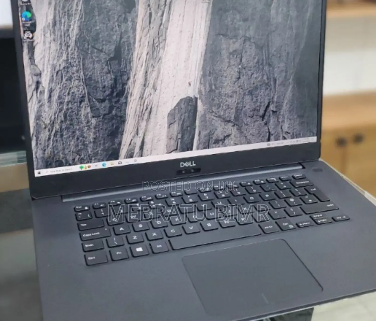 New Laptop Dell Precision 15 5540 16GB Intel Core i7 SSD 512GB