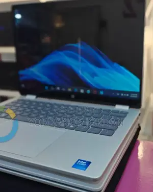 New Laptop HP OmniBook 5 14" 8GB Intel Core I5 SSD 512GB