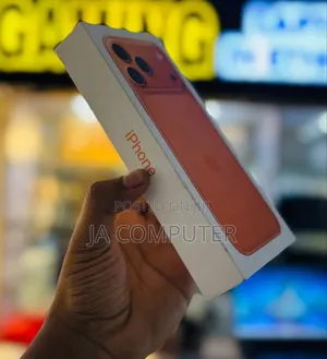 New Apple iPhone 17 Pro Max 256 GB Orange