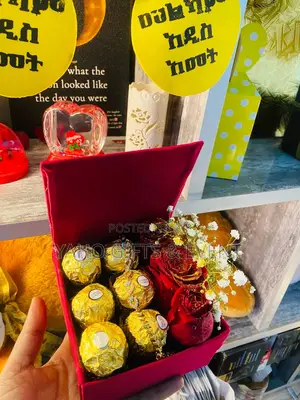 Chocolate,Flower and Bracelet Gift Set