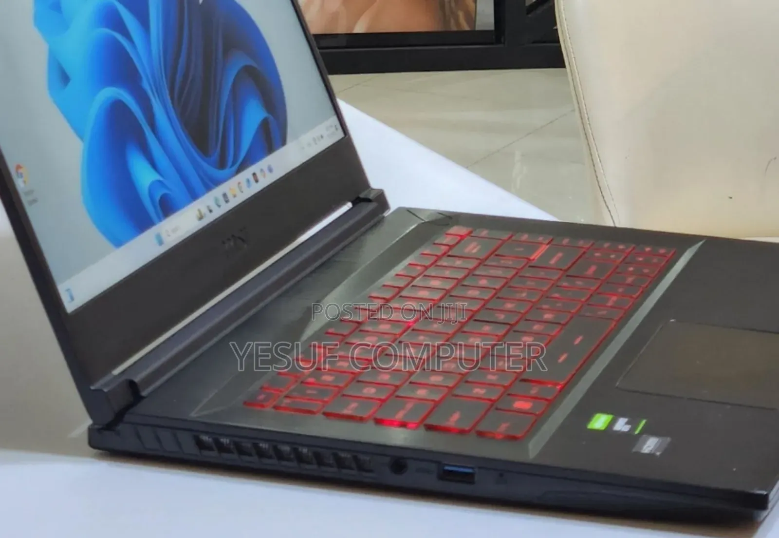 New Laptop MSI GF63 12GB Intel Core I5 SSD 512GB