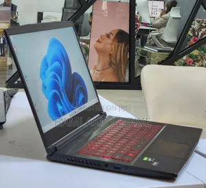 New Laptop MSI GF63 12GB Intel Core I5 SSD 1T