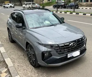 Photo - Hyundai Tucson N Line 2022 Gray