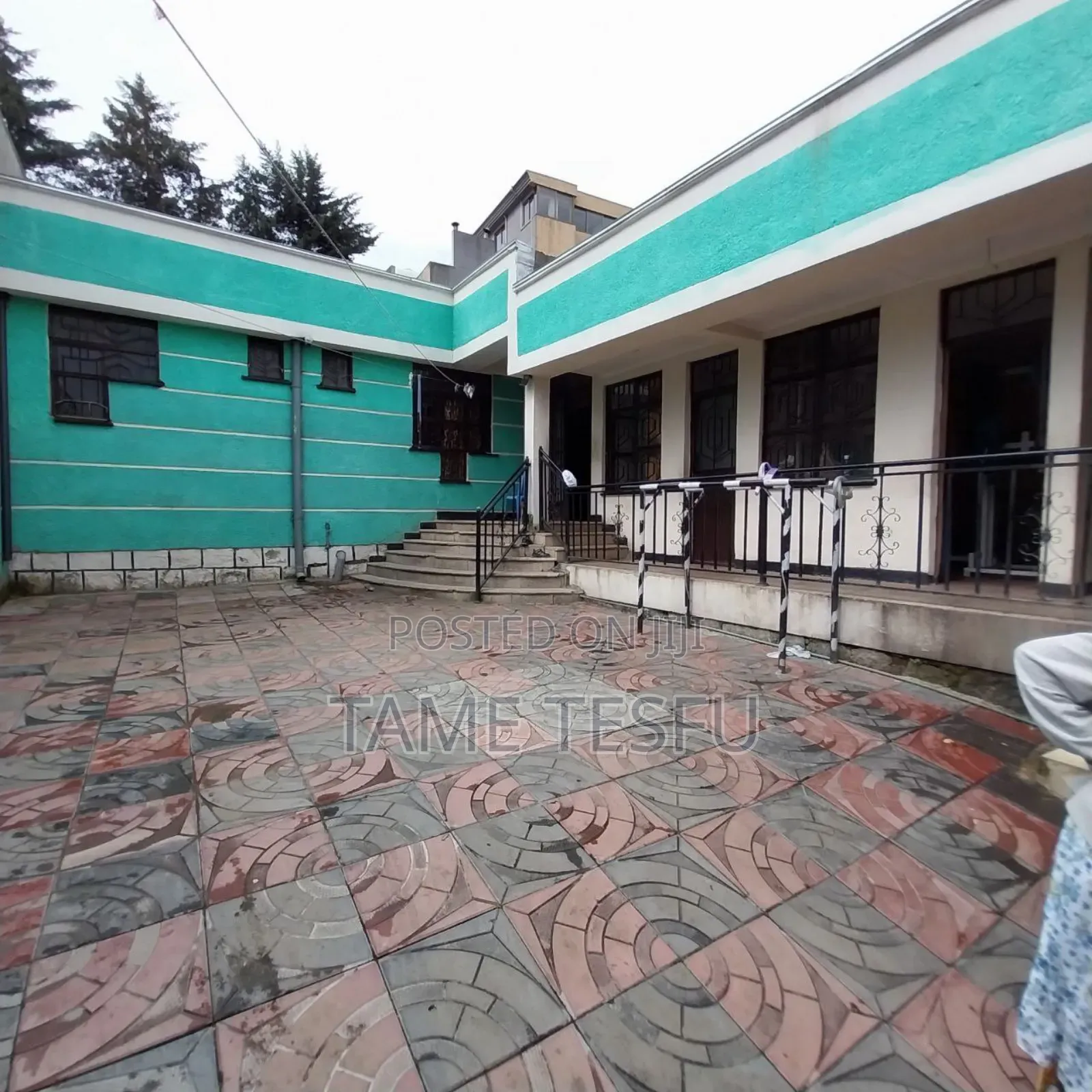 Furnished 3bdrm House in ወሰን, Yeka for sale