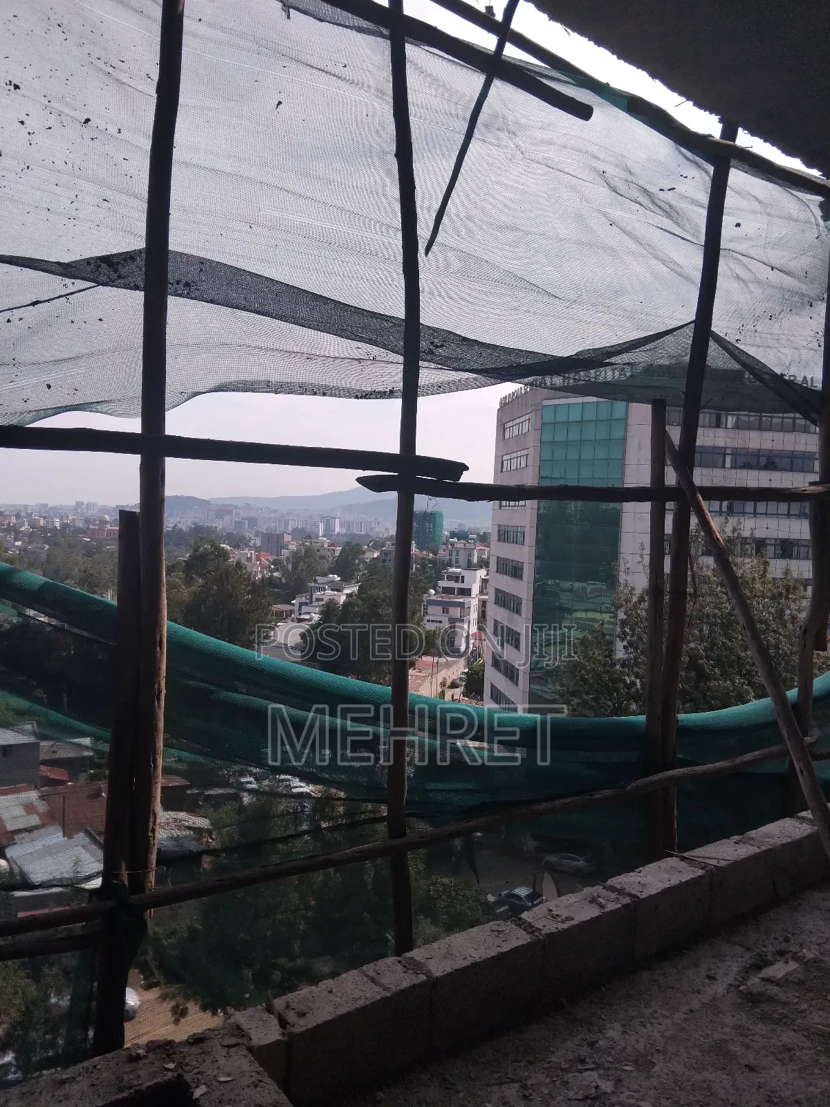 2bdrm Apartment In Lideta For Sale