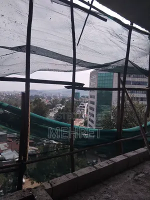 2bdrm Apartment In Lideta For Sale