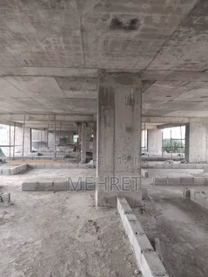 2bdrm Apartment In Lideta For Sale