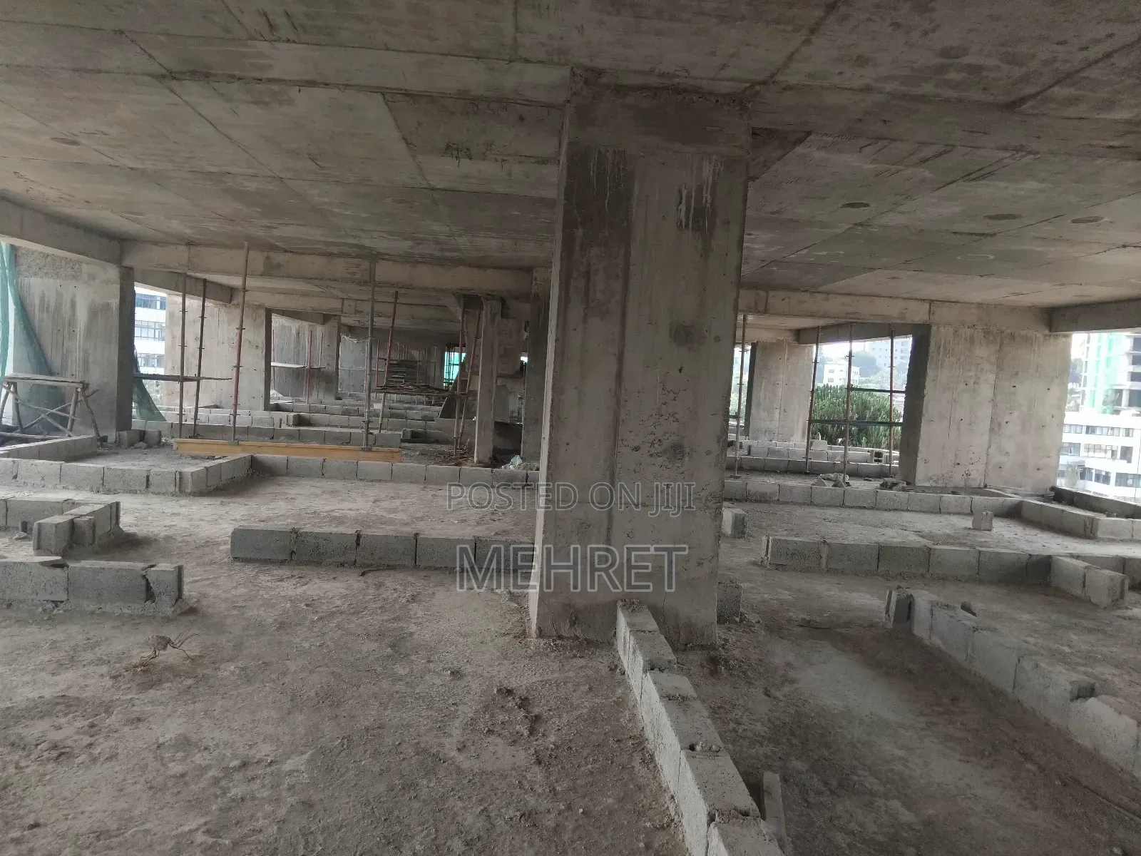 2bdrm Apartment In Lideta For Sale