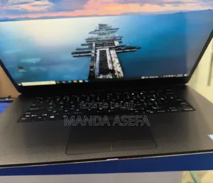 New Laptop Dell XPS 15 16GB Intel Core I7 SSD 512GB