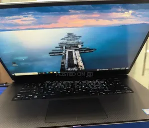 New Laptop Dell XPS 15 16GB Intel Core I7 SSD 512GB