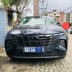 Photo - Hyundai Tucson 2021 Gray