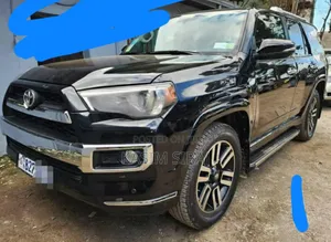 Toyota 4-Runner Limited 4x4 2019 Black